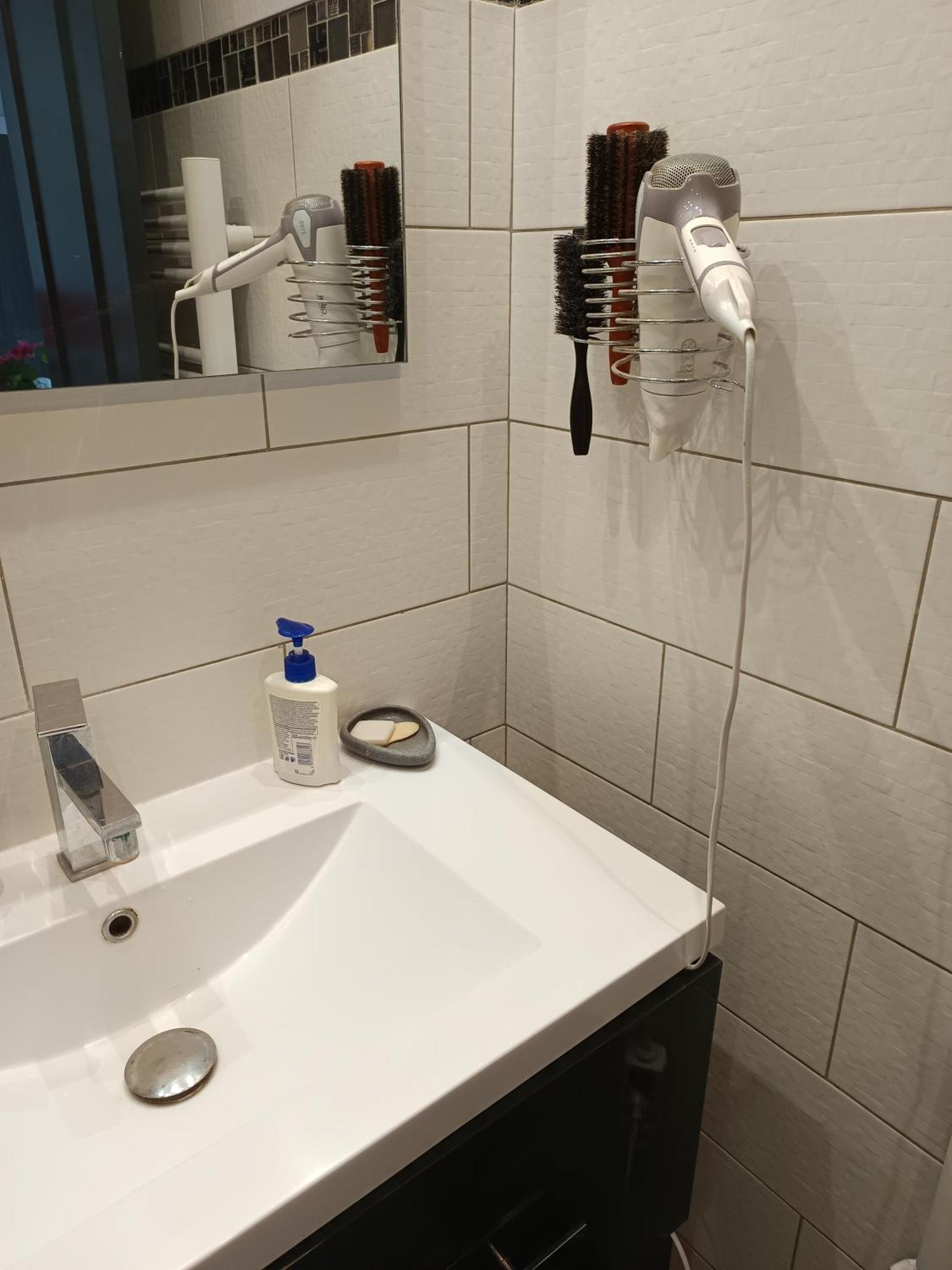 2 Pieces Proche Aeroport Apartment Nice Ngoại thất bức ảnh